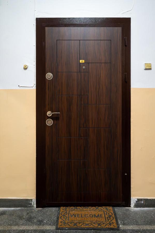 Spacious 1Bdr Apartment Near City Center Софія Екстер'єр фото
